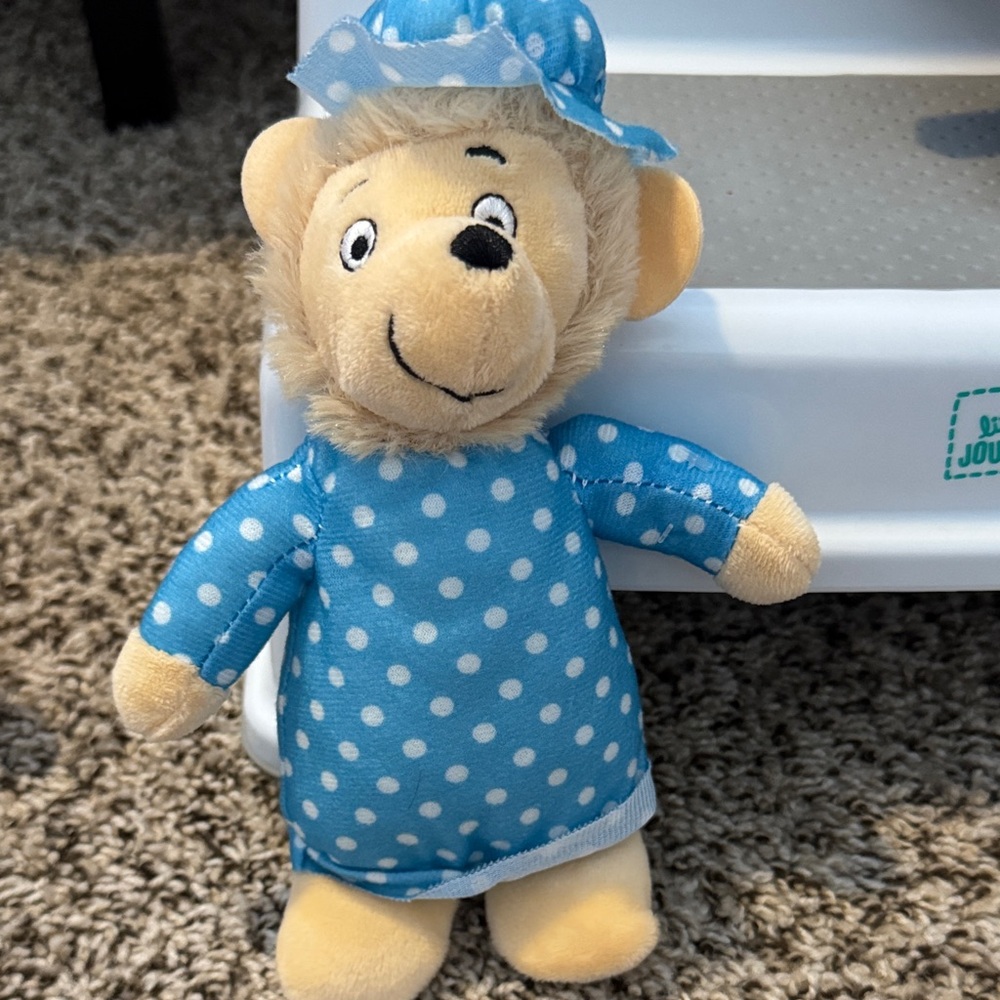Berenstain Bear Plush Bear Family Set - Picture 3 of 5